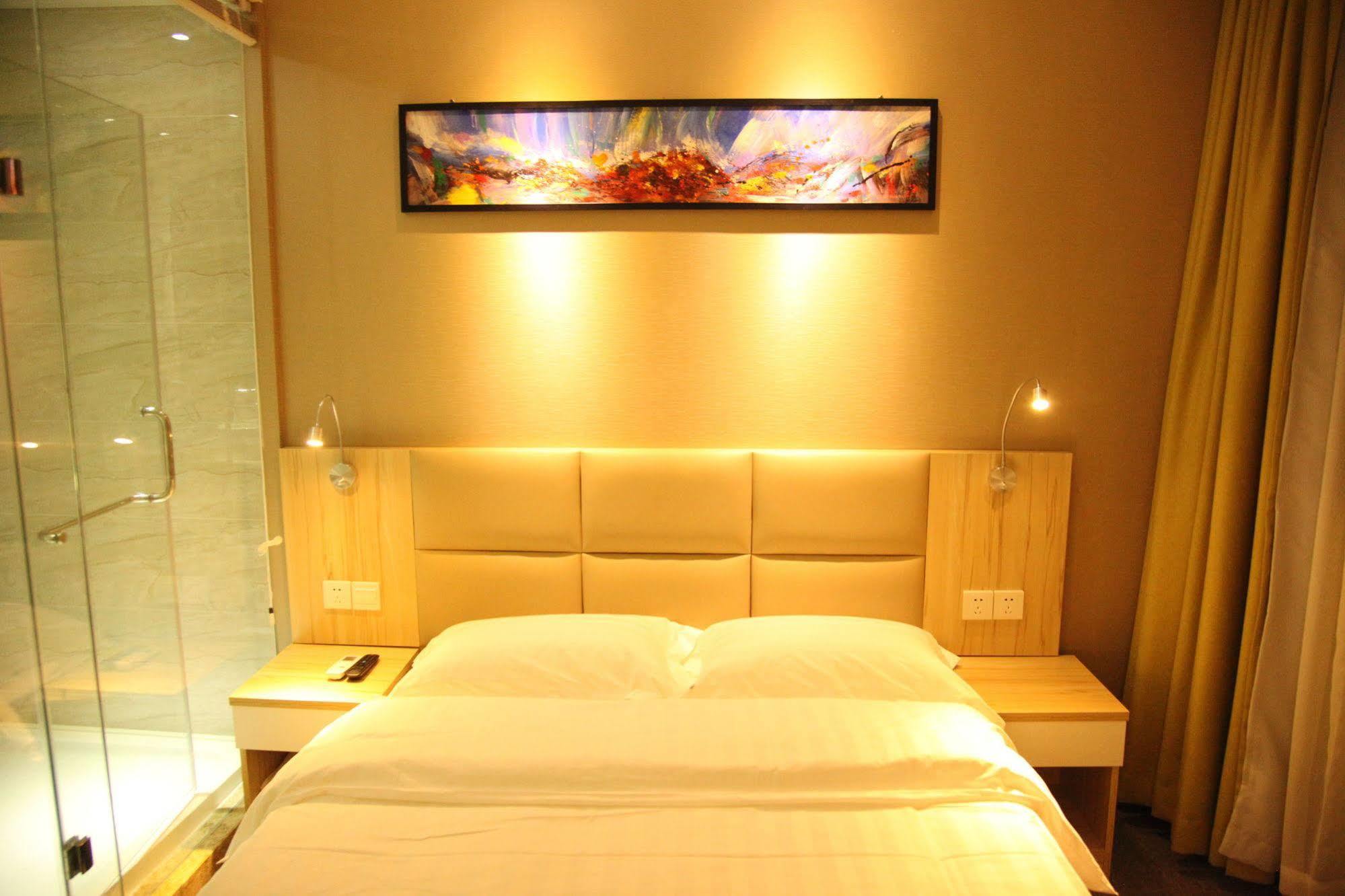 Shanghai Fish Inn East Nanjing Road מראה חיצוני תמונה