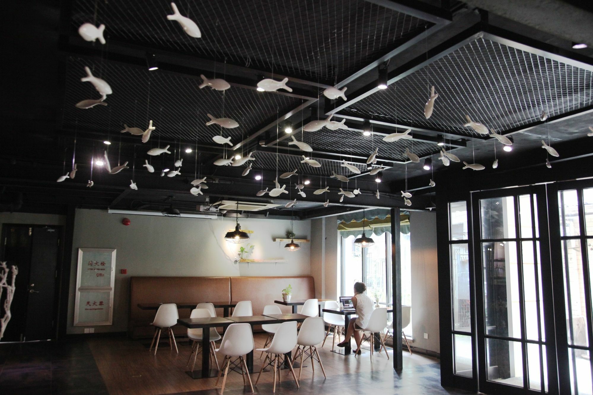 Shanghai Fish Inn East Nanjing Road מראה חיצוני תמונה